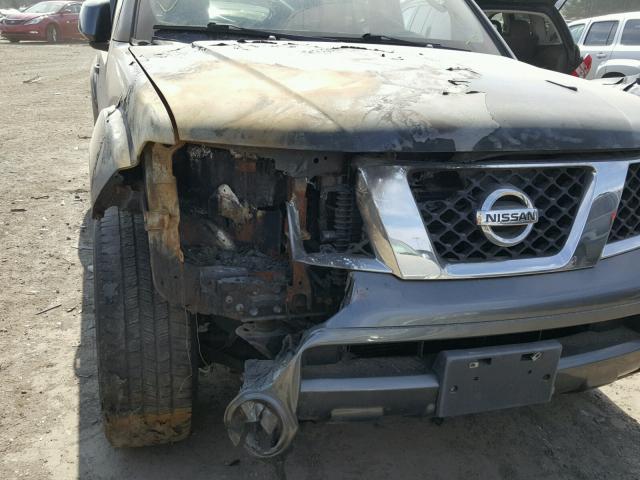 5N1AR18W67C649153 - 2007 NISSAN PATHFINDER GRAY photo 9