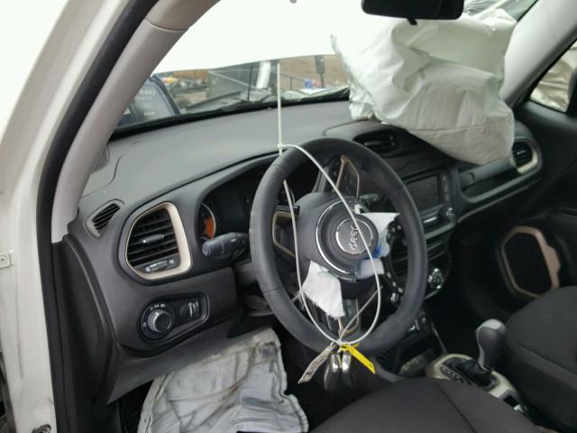 ZACCJAAT0GPD04488 - 2016 JEEP RENEGADE S WHITE photo 9