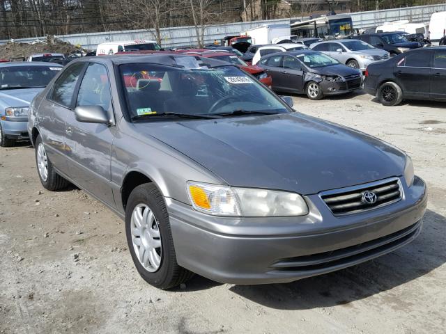 4T1BG22K51U025254 - 2001 TOYOTA CAMRY CE GRAY photo 1