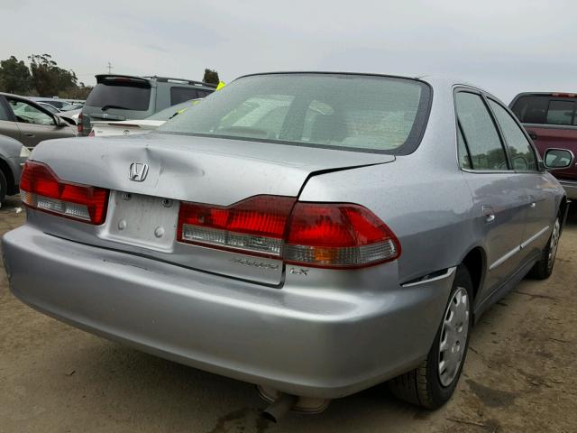 JHMCG665X2C028922 - 2002 HONDA ACCORD LX SILVER photo 4