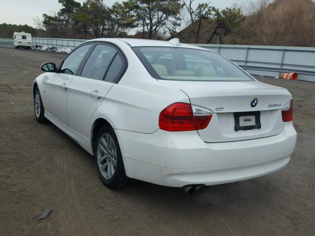 WBAVD13516KV10388 - 2006 BMW 325 XI WHITE photo 3