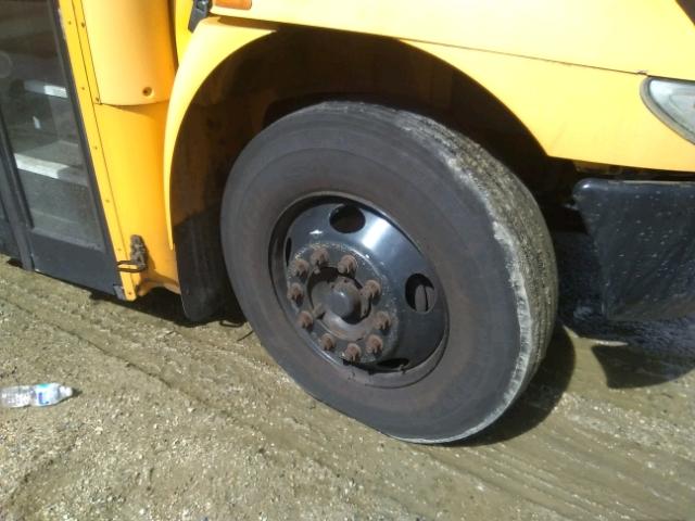 4DRBUAFP65B988643 - 2005 IC CORPORATION 3000 黄色 照片 9