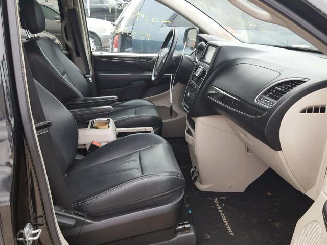 2C4RC1BG7CR279035 - 2012 CHRYSLER TOWN & COU 黑色 照片 5