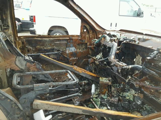 1GB4CZCG5BF252336 - 2011 CHEVROLET SILVERADO BURN photo 5