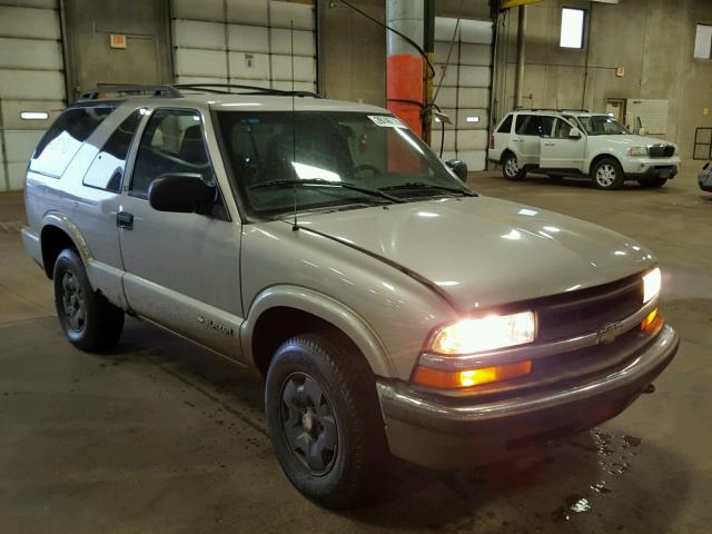 1GMCT18W11K231957 - 2001 CHEVROLET BLAZER TAN photo 1