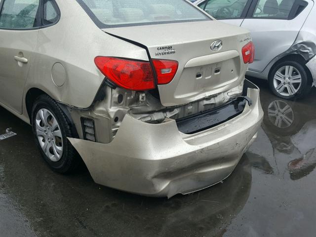 KMHDU46D99U749985 - 2009 HYUNDAI ELANTRA GL BEIGE photo 9