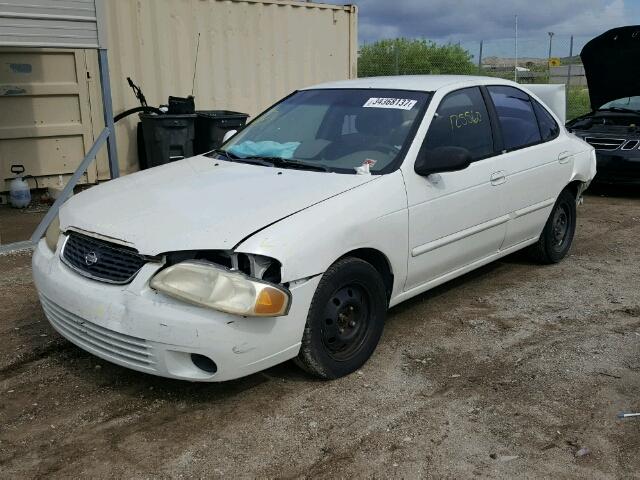 3N1CB51DXYL309692 - 2000 NISSAN SENTRA BAS WHITE photo 2