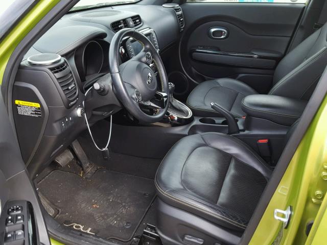 KNDJP3A59E7745727 - 2014 KIA SOUL + GREEN photo 5