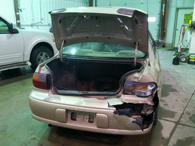 1G1NE52J216265133 - 2001 CHEVROLET MALIBU LS ოქროსფერი ფოტო 9