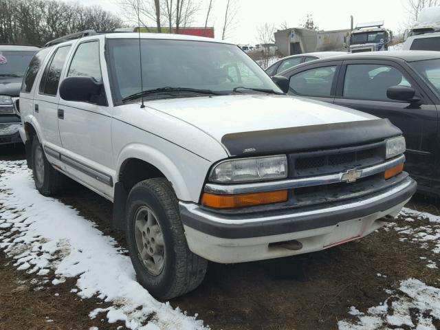 1GNDT13W8Y2249295 - 2000 CHEVROLET BLAZER WHITE photo 1