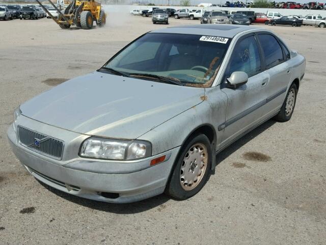 YV1TS97D4X1029049 - 1999 VOLVO S80 SILVER photo 2