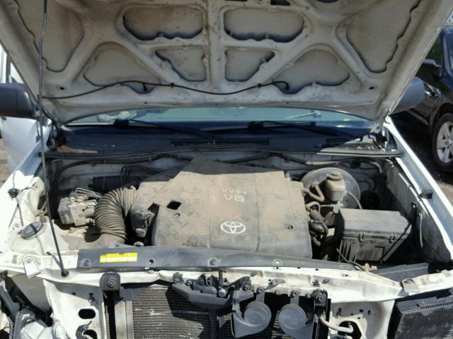 5TETU62N67Z417811 - 2007 TOYOTA TACOMA PRE WHITE photo 7