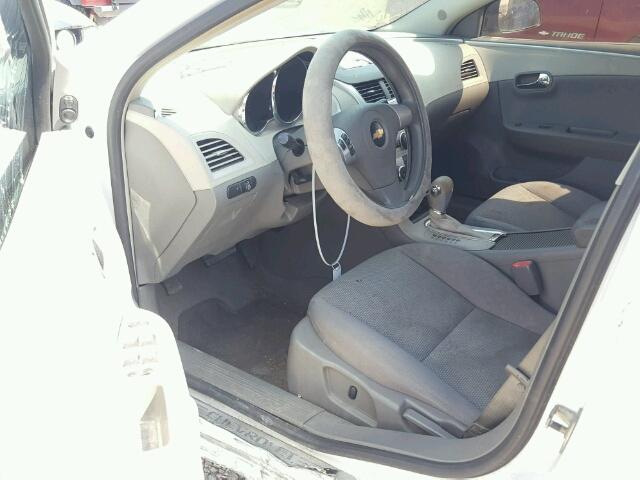 1G1ZG57B694201889 - 2009 CHEVROLET MALIBU LS თეთრი ფოტო 9