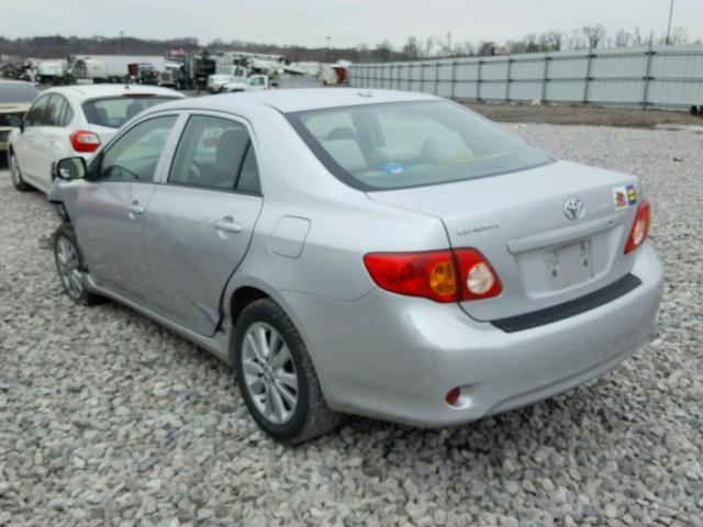 1NXBU40E09Z060023 - 2009 TOYOTA COROLLA BA SILVER photo 3