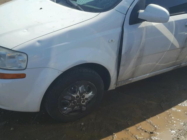 KL1TD66616B599141 - 2006 CHEVROLET AVEO BASE Biały zdjęcie 9