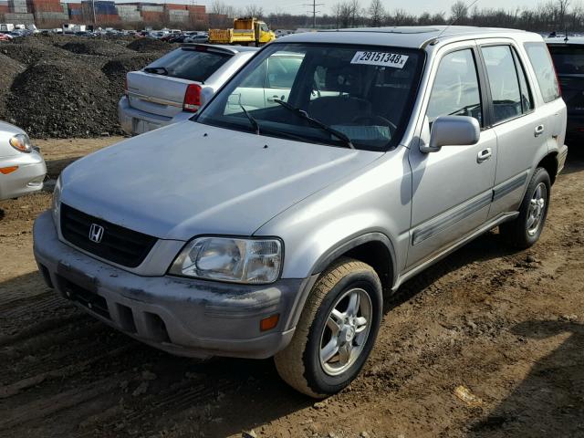 JHLRD1865WC040045 - 1998 HONDA CR-V EX SILVER photo 2