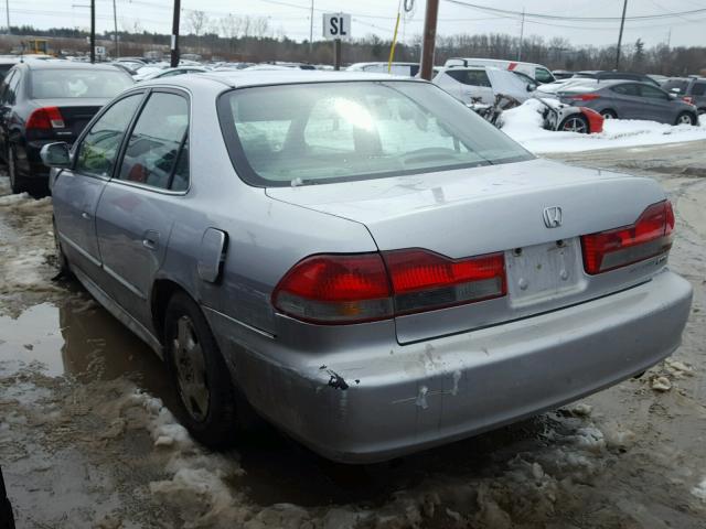 1HGCG16551A021392 - 2001 HONDA ACCORD EX SILVER photo 3