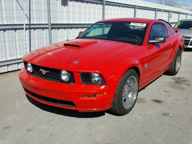1ZVHT82H195103629 - 2009 FORD MUSTANG GT RED photo 2