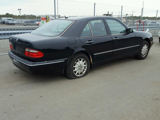 WDBJF65J51B298489 - 2001 MERCEDES-BENZ E 320 BLACK photo 4