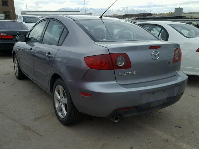 JM1BK12F161497993 - 2006 MAZDA 3 I GRAY photo 3