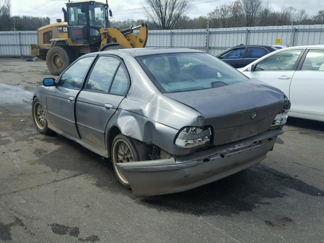 WBADT63402CH94221 - 2002 BMW 530 I AUTO GRAY photo 3