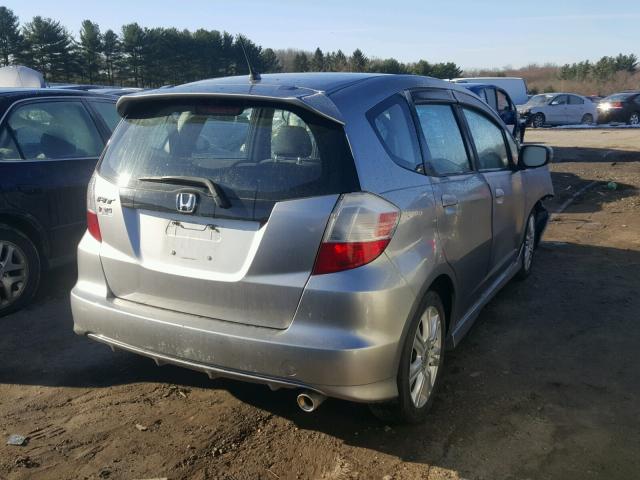 JHMGE8H61AS021922 - 2010 HONDA FIT SPORT GRAY photo 4