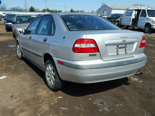 YV1VS29542F849584 - 2002 VOLVO S40 1.9T SILVER photo 3