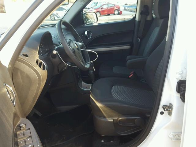 3GNBAAFWXBS599144 - 2011 CHEVROLET HHR LS WHITE photo 5