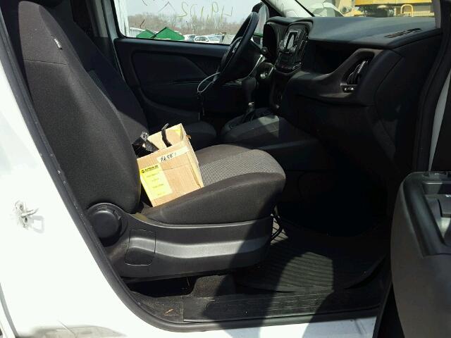 ZFBERFAT5G6B21174 - 2016 RAM PROMASTER 白色 照片 5