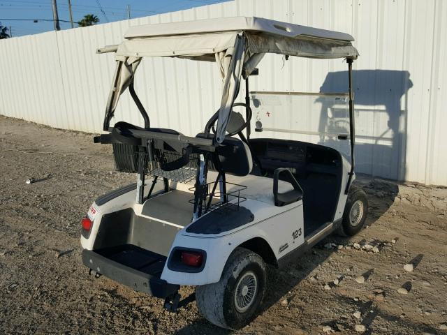 1177487 - 1999 ARO GOLF CART WHITE photo 4