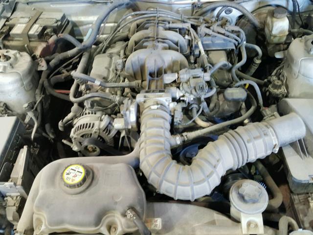 1ZVBP8AN7A5136401 - 2010 FORD MUSTANG SILVER photo 7