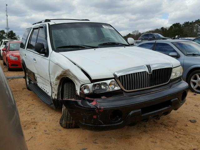 5LMEU27R32LJ07242 - 2002 LINCOLN NAVIGATOR თეთრი ფოტო 1