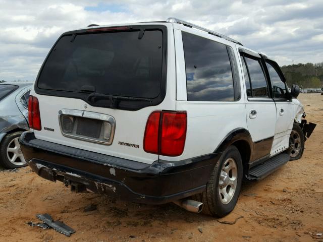 5LMEU27R32LJ07242 - 2002 LINCOLN NAVIGATOR თეთრი ფოტო 4