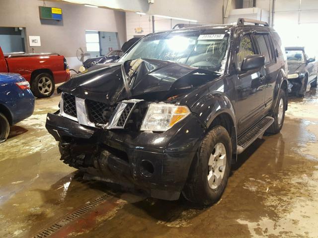 5N1AR18U07C646456 - 2007 NISSAN PATHFINDER BLACK photo 2