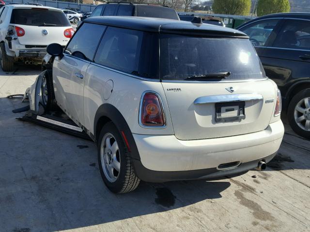 WMWMF33588TU66405 - 2008 MINI COOPER WHITE photo 3