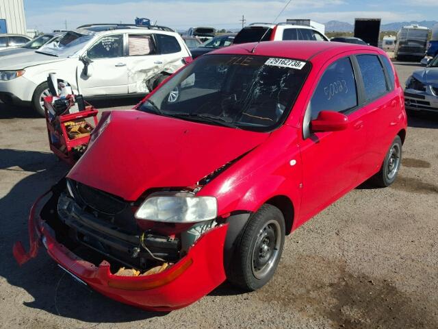 KL1TD66617B724737 - 2007 CHEVROLET AVEO BASE RED photo 2