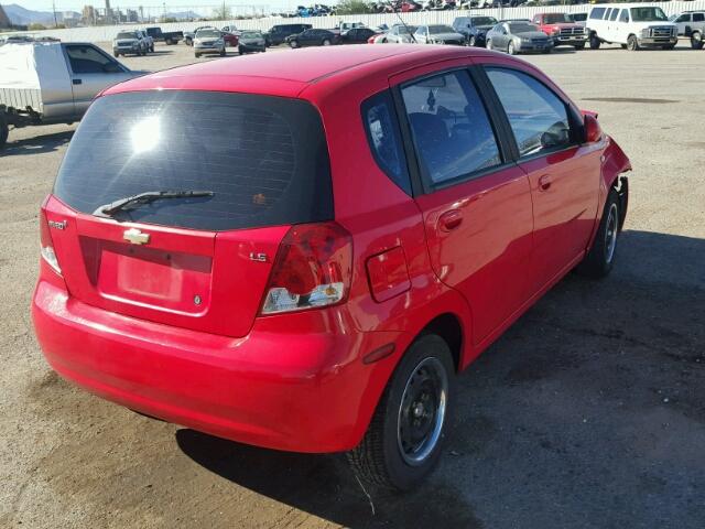 KL1TD66617B724737 - 2007 CHEVROLET AVEO BASE RED photo 4