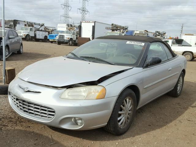 1C3EL55R12N324070 - 2002 CHRYSLER SEBRING LX SILVER photo 2