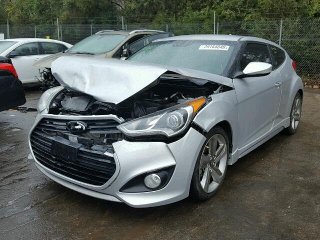 KMHTC6AE5DU117844 - 2013 HYUNDAI VELOSTER T SILVER photo 2