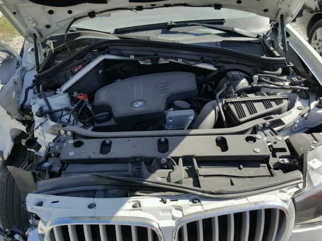 5UXWZ7C5XH0V85213 - 2017 BMW X3 SDRIVE2 Weiß Foto 7