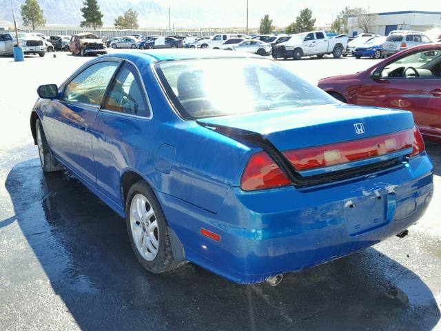 1HGCG22522A012470 - 2002 HONDA ACCORD EX BLUE photo 3