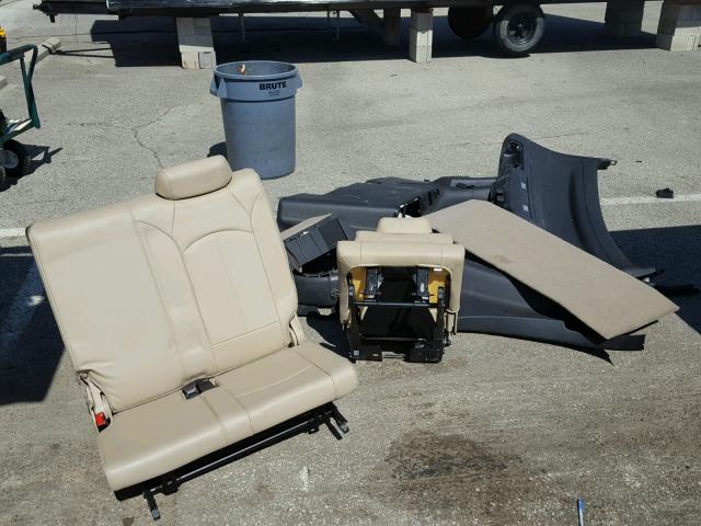 1GKKVRED3BJ227498 - 2011 GMC ACADIA SLT ყავისფერი ფოტო 9