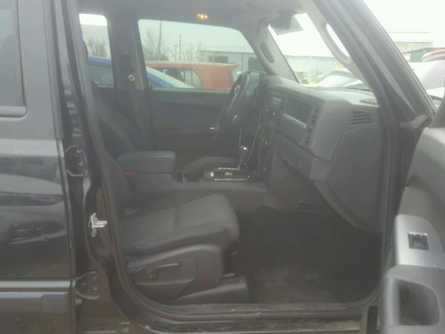 1J8HG48K08C248120 - 2008 JEEP COMMANDER BLACK photo 5