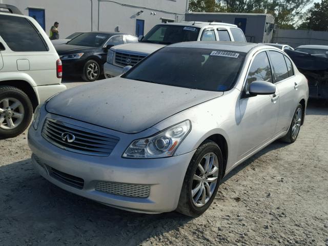 JNKBV61F78M263007 - 2008 INFINITI G35 SILVER photo 2