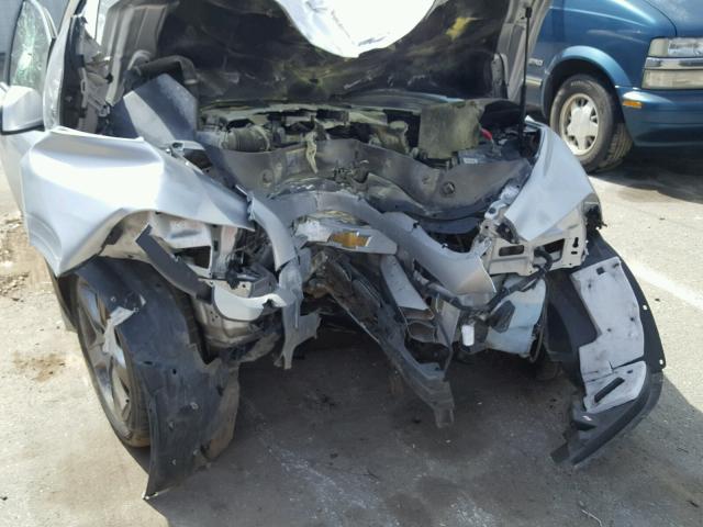 1G1ZH57B49F229739 - 2009 CHEVROLET MALIBU 1LT 银色 照片 9