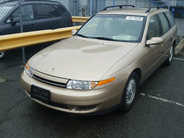 1G8JU82F2YY676207 - 2000 SATURN LW1 GOLD photo 2