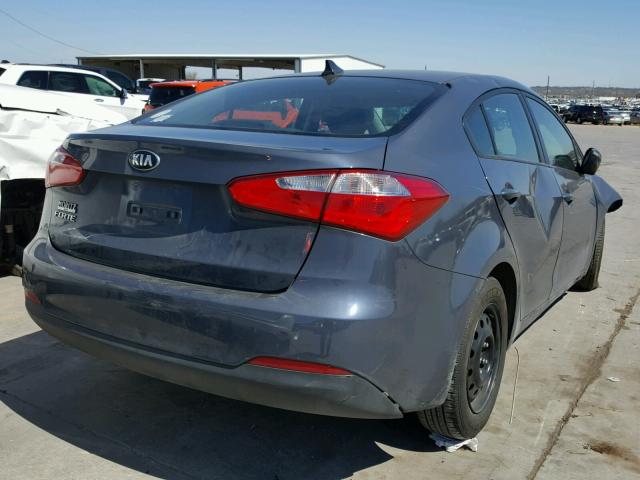 KNAFX4A65F5434228 - 2015 KIA FORTE LX GRAY photo 4