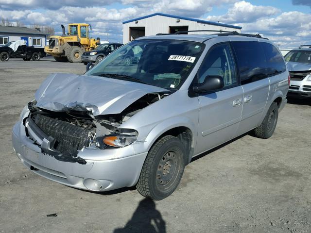 2D4GP44L05R585958 - 2005 DODGE GRAND CARA SILVER photo 2