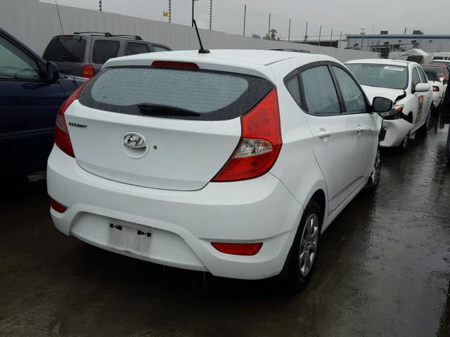 KMHCT5AE1CU057571 - 2012 HYUNDAI ACCENT GLS WHITE photo 4