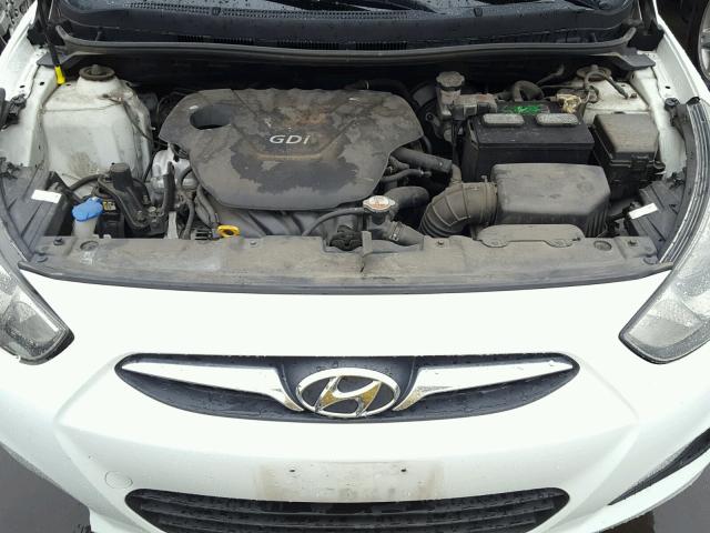 KMHCT5AE1CU057571 - 2012 HYUNDAI ACCENT GLS WHITE photo 7